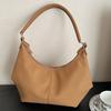 High Value 2025 Autumn New Armpit Dumpling Bag Women's Commuter Portable Simple Shoulder Bag Fashion Bag Women's Bag