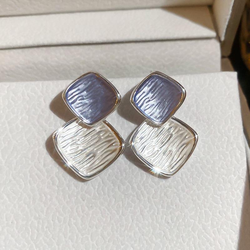 Silver Needle Blue Oil Dripping Flower Stud Earrings Elegant and Cool Earrings Light Luxury High-end Earrings Design Sense Niche Women