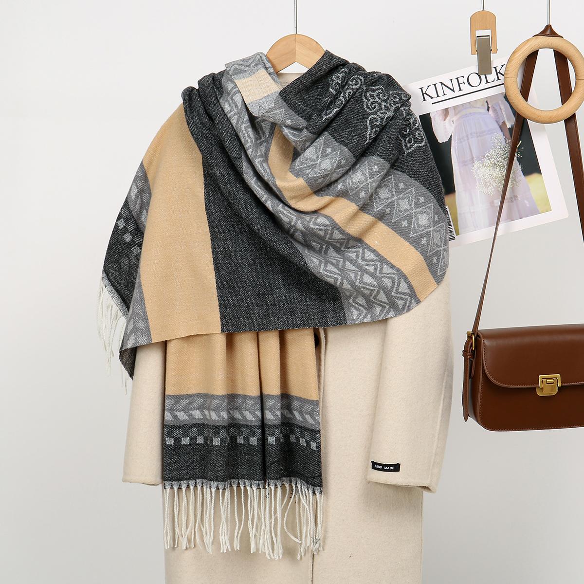 

New Geometry Pashmina Scarf Tassels Shawls Woman Autumn Winter Warm Wraps Big Size Cape Female Thick Blanket Wraps Foulard