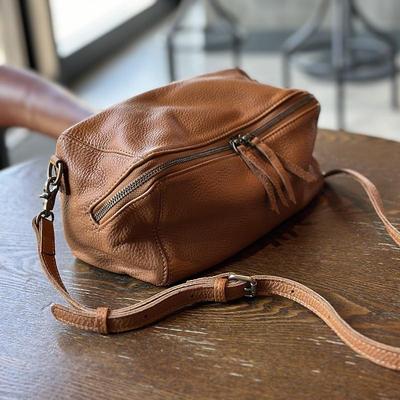Sac à bandoulière léger en cuir véritable pour femmes, sac de loisirs rétro en cuir de vache souple, sac polyvalent