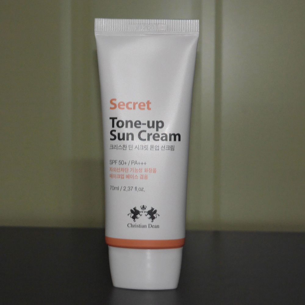 Pink RWIJTVAT Cream UV Protection Sunscreen 70ml