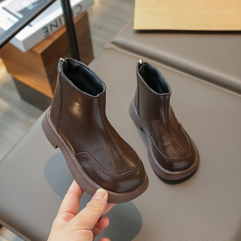 

Ботинки Мартин для девочек Осень и Зима 2025 Новые детские ботинки Девочки Короткие ботинки Ботинки принцессы Детские короткие ботинки Кожаные ботинки 36