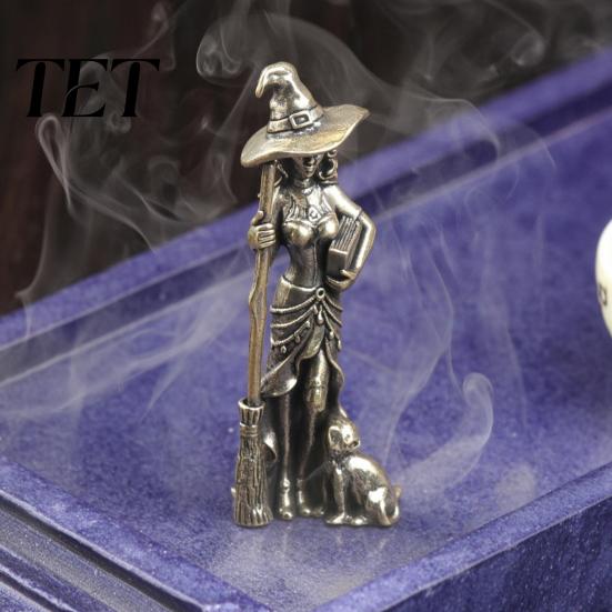 Vintage Witch Statue Brass with Cat, Metal Figurine, Collectible Fantasy Miniature Collectibles Halloween Desk Ornament for Gothic Home Office,