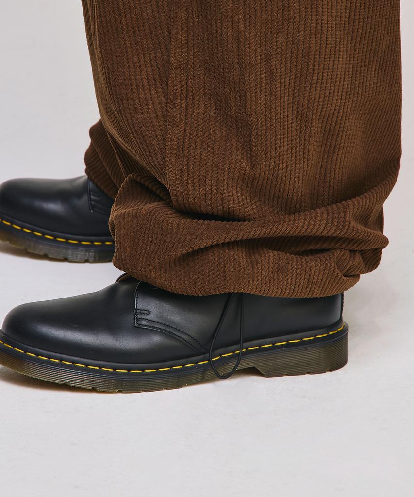 SIGNATURE Curved Corduroy Elastic Pants [Brown]