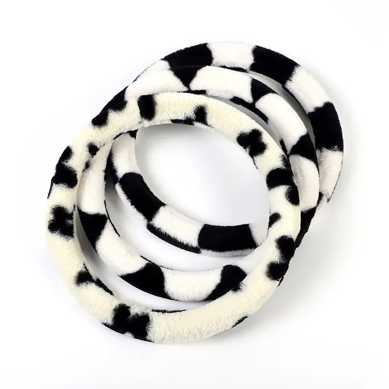 Winter Car Steering Wheel Cover Plush Warm Lint Fashion Cute Product Interior Accessories for Woman Girls Female Driver