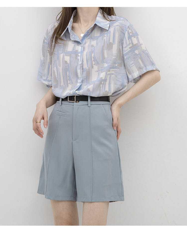 Hong Kong-Inspired Ink Wash Sun Protection Short Sleeve Shirt for Women