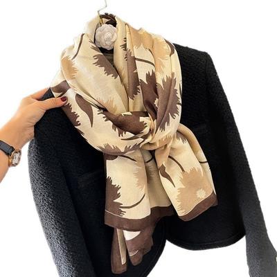 Accessoires – Écharpes et foulards