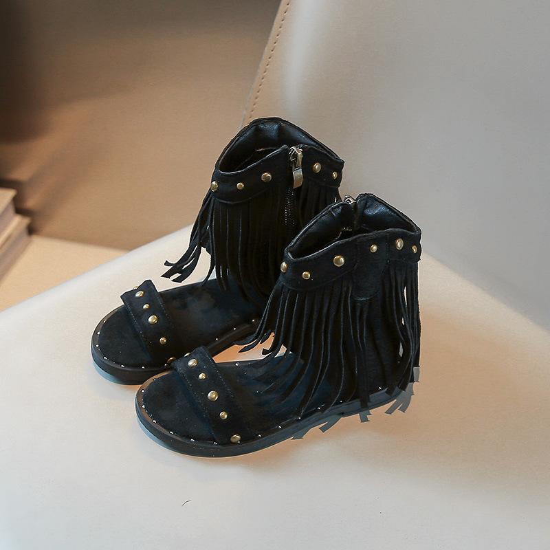 

Sandals for Girl Summer New Fashion Strap Roman Sandals with Tassel Rivet Girl Shoes Personalized Kid Cool Boot Sandalias Mujer 30insole18.8cm чорний