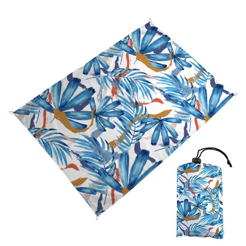 

ZISIZ Printed Folding Picnic Beach Mat 140*200cm