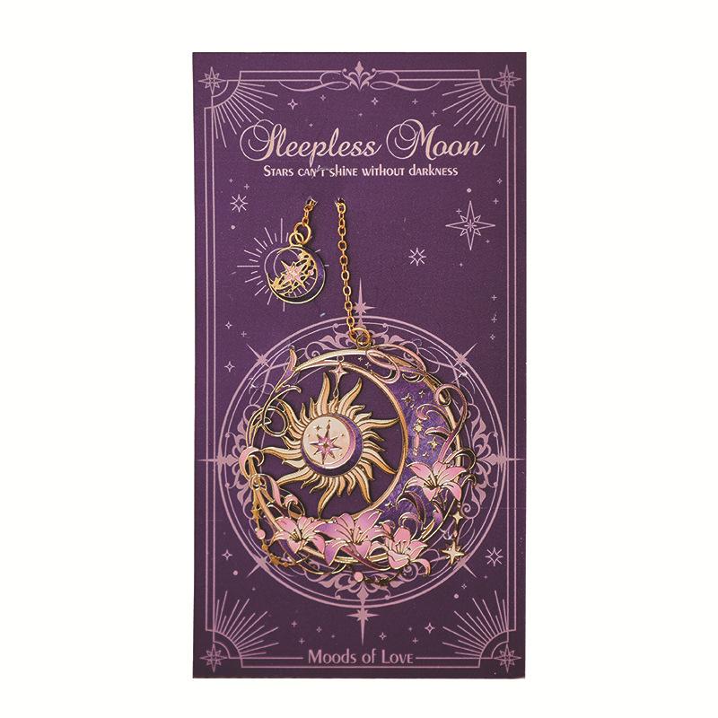 

Star Moon Compass Metal Chain Bookmark Hollow Enamel Page Marker Book Clip Reading Accessory For School Office Home Teacher Gift