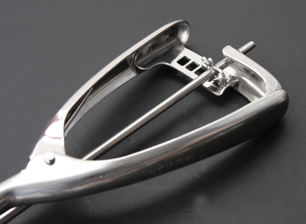 MT Trimatsu 18-8 DX Ice Cream Scoop #20 30cc 0191520