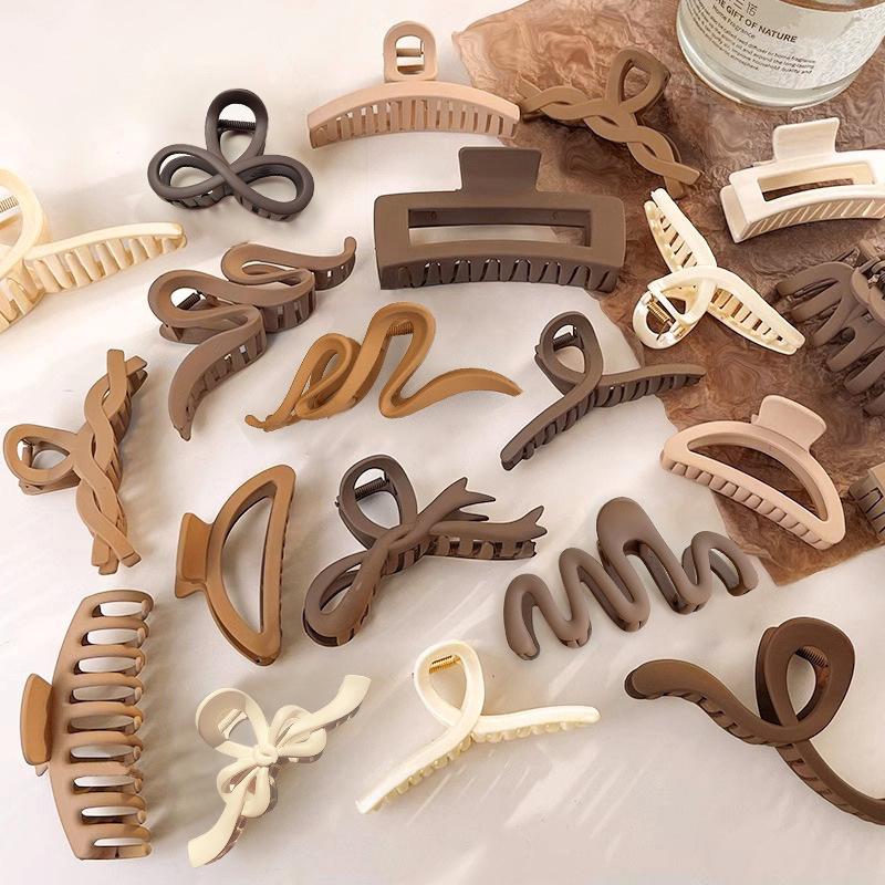 Large Acrylic Shark Hair Clip for Women - High-End Volume Grip Accessory