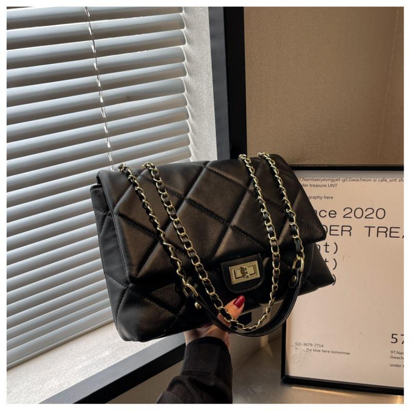

New bag women s summer fashion versatile shoulder bag large capacity commuter diamond chain messenger bag чёрный