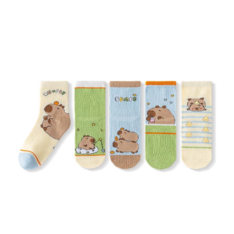Capybara Boys' Cotton Mid-Calf Socks - Cute Cartoon Design for Spring, Autumn, and Winter