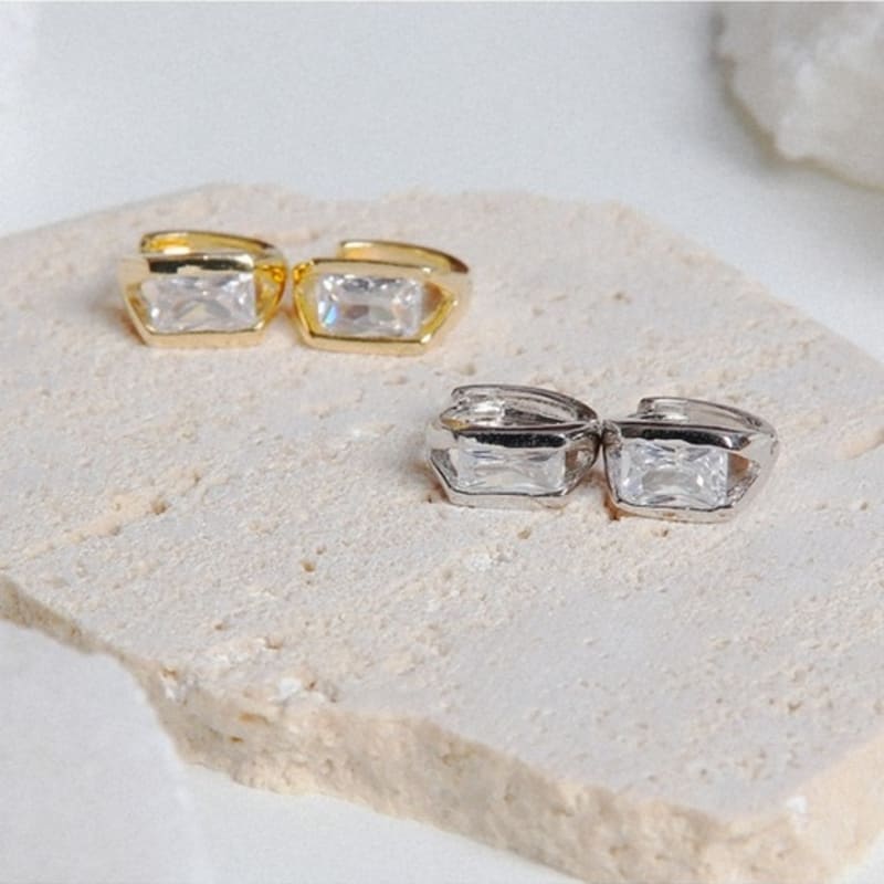 Dana Burton Deluxe Cubic One-Touch Earrings