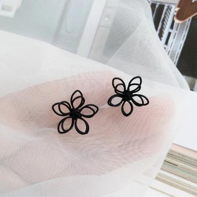 1 Pair Female Earrings Simplicity Dress Up Elegant Charming Jewelry Gift Women Stud Earrings Jewelry Accessories