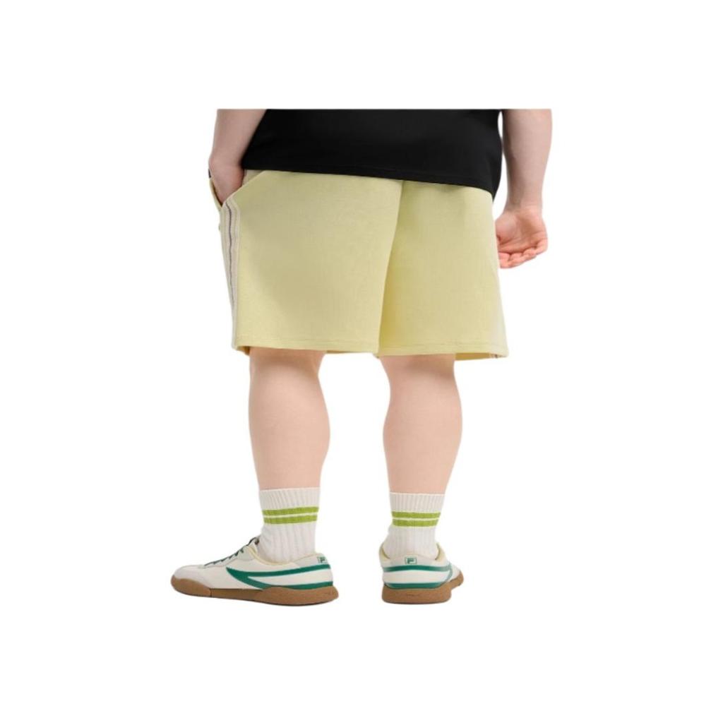 FILA Original Simple Fashion Versatile Comfortable Five-Point Casual Shorts Men shorts Duck-Yellow F51M519601F-YE