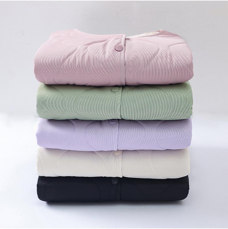 Women's Thickened Cape Vest for Autumn/Winter 2025 - Stylish and Warm for Middle-Aged and Elderly