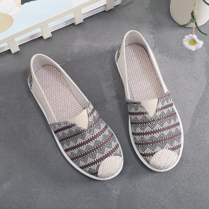 25 New Women's Slip-on Canvas Shoes - Non-slip, Soft Sole, Versatile for Spring and Autumn