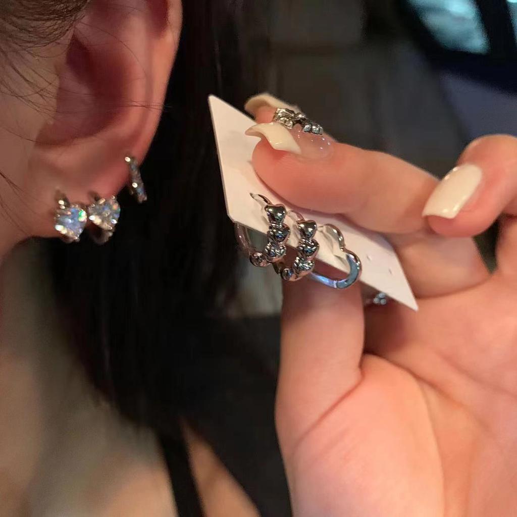 Sechs-teiliges Set, Sehr empfehlenswert, Süß, Cool, Modisch Und Vielseitig, Liebe Zirkon Ohrstecker, Leichter Luxus Und Kalter Stil Ohrstecker Für Damen.