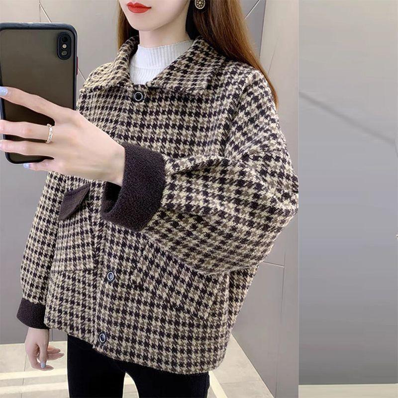 Women's Autumn 2025 Fleece-Lined Wool Jacket: Korean & British Style, Loose Fit, Slimming, Casual Blazer.