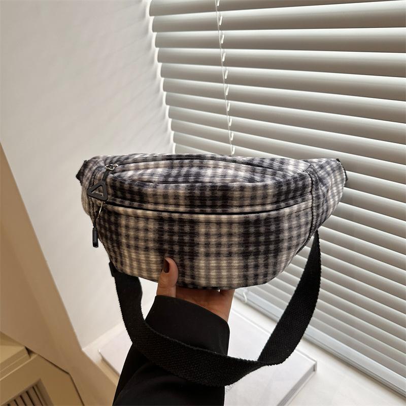 Plaid Lightweight Fanny Pack Japanese Ins Cute, Fresh and Simple Versatile Messenger Small Bag Female Mori Girl Breast Bag