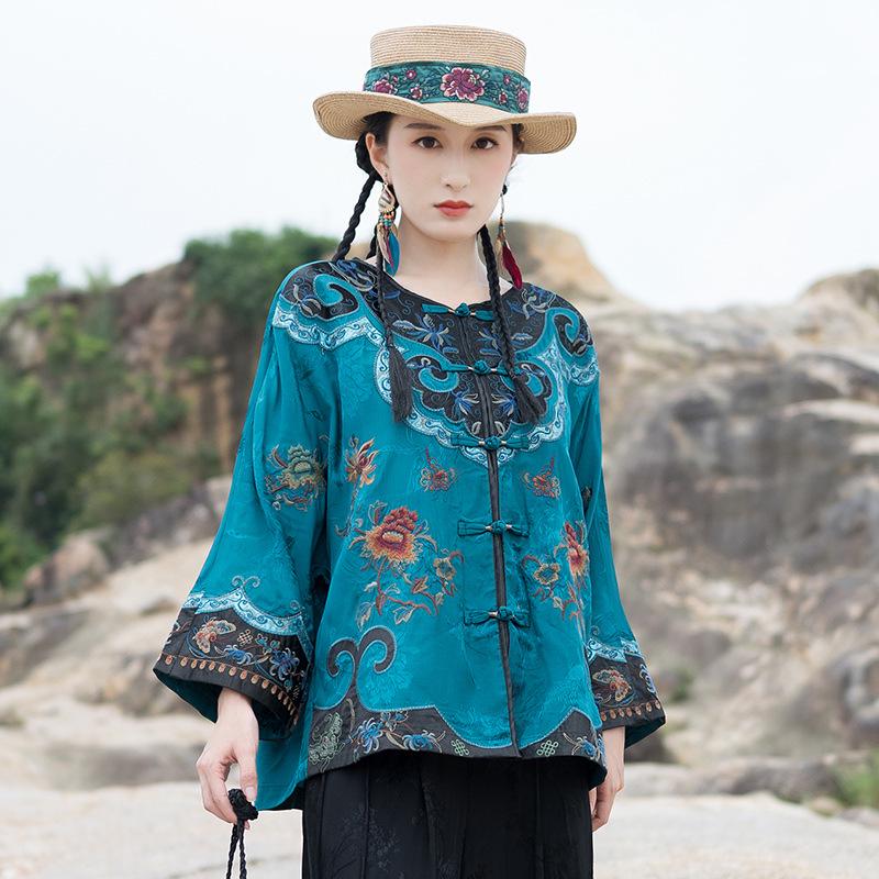 2025 Women's Ethnic Jacquard Satin Embroidered Frog Button Loose Top Coat