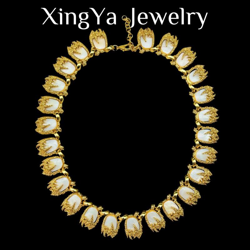 Electroplated Genuine Gold Lava Texture Three-dimensional Relief Natural Shell Inlay High-end Design Sense Versatile Fashion Necklace
