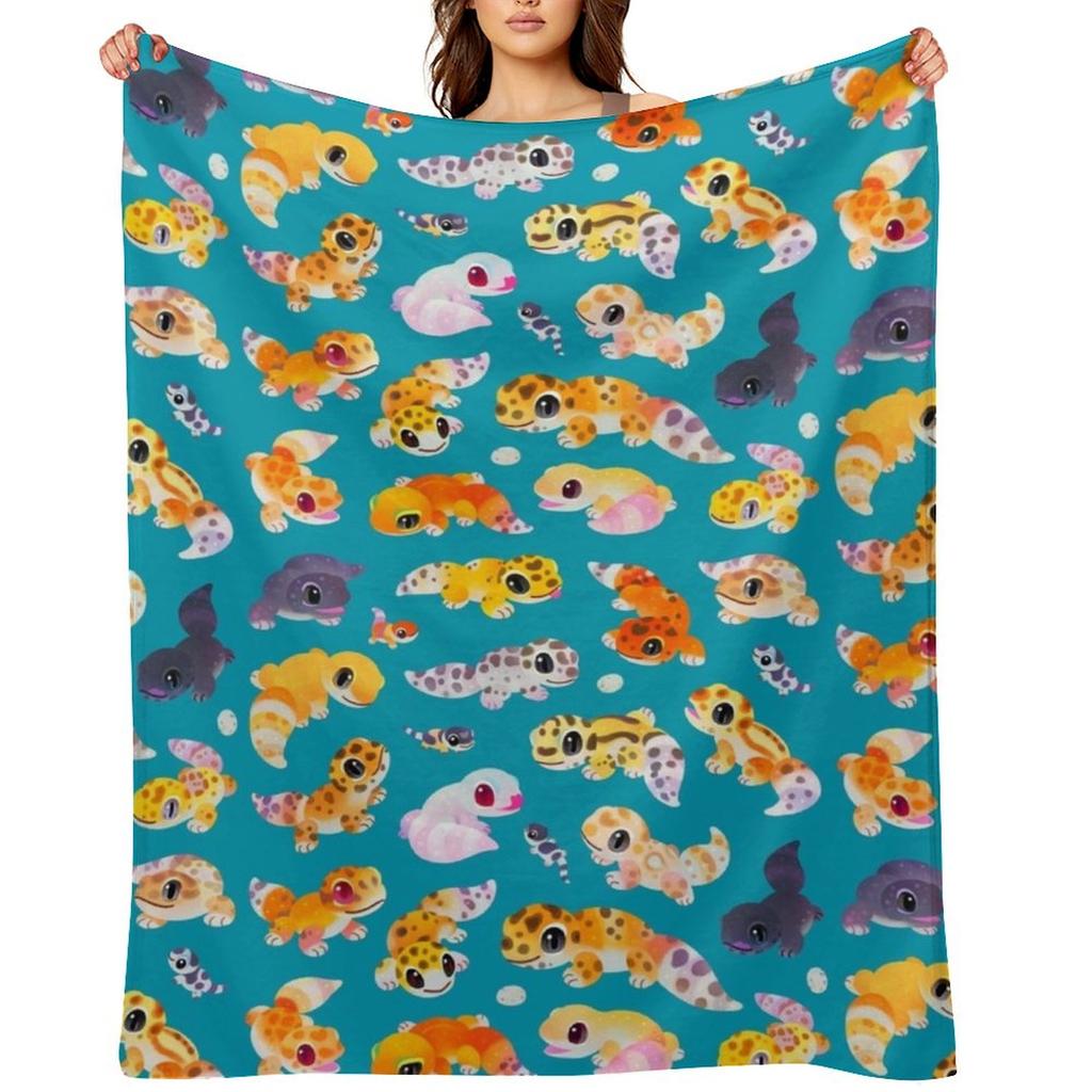 Leopard gecko - green Throw Blanket wednesday Decorative Sofa Decorative Beds Sofa Quilt Blankets
