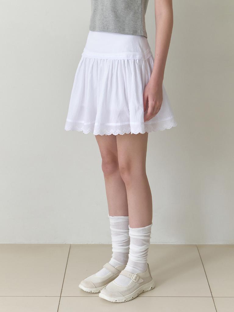 Liel Berries Lace Mini Skirt (White)