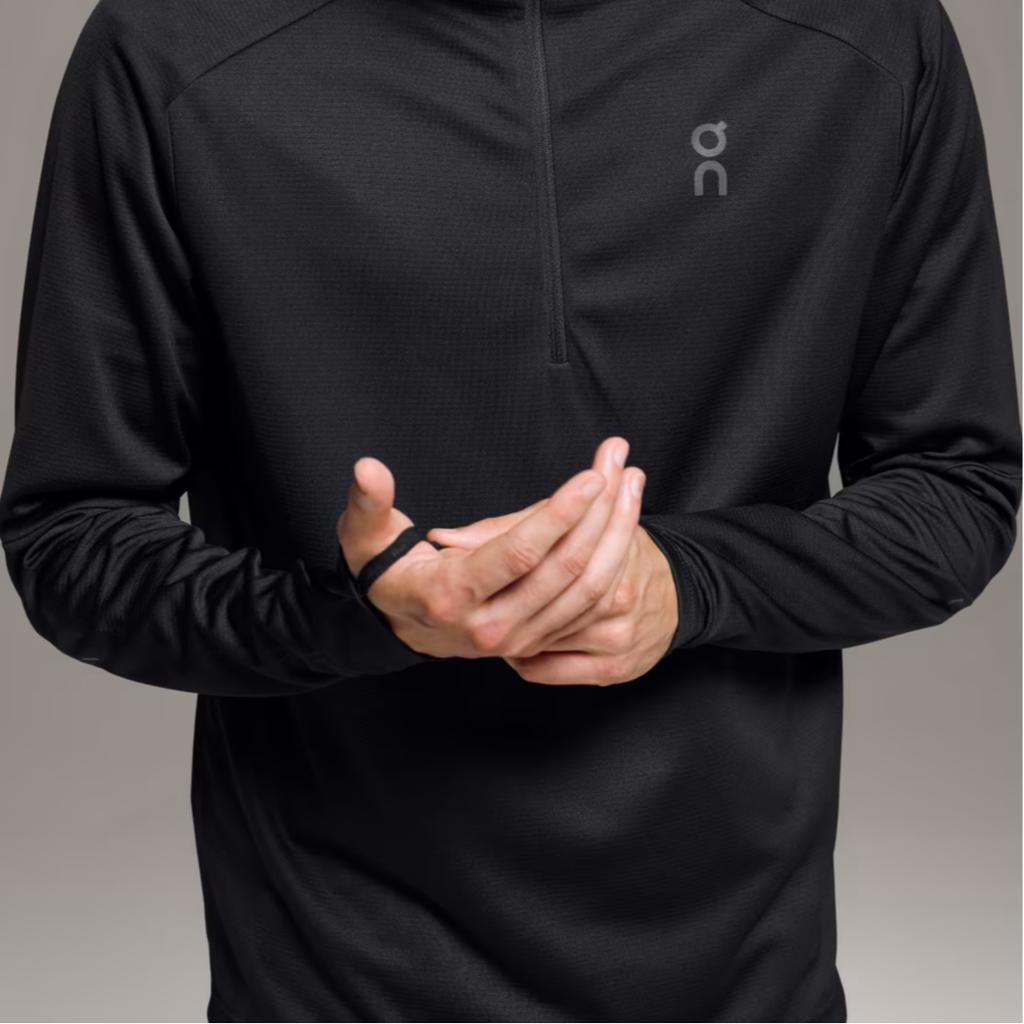 On Climate Comfortable Sweat-Wicking Warm Fitness Wear Men tops Black 1ME10600553