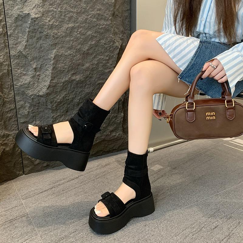 Set of toe thick-soled retro muffin-soled sandals women's summer round head fashion small medium tube cool boots women