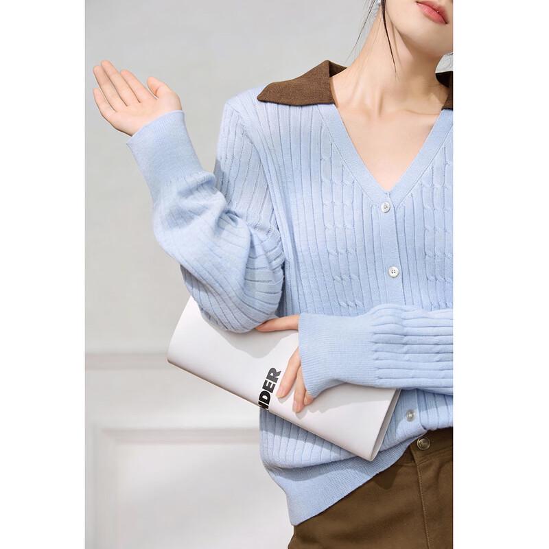 Elegant V-Neck Contrast Cable Knit Cardigan