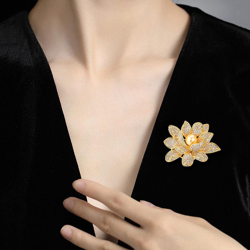 "Shengshi Lotus Brosch, Exklusiv Lyxig Brosch för Kvinnor, Trendig Blomnål.