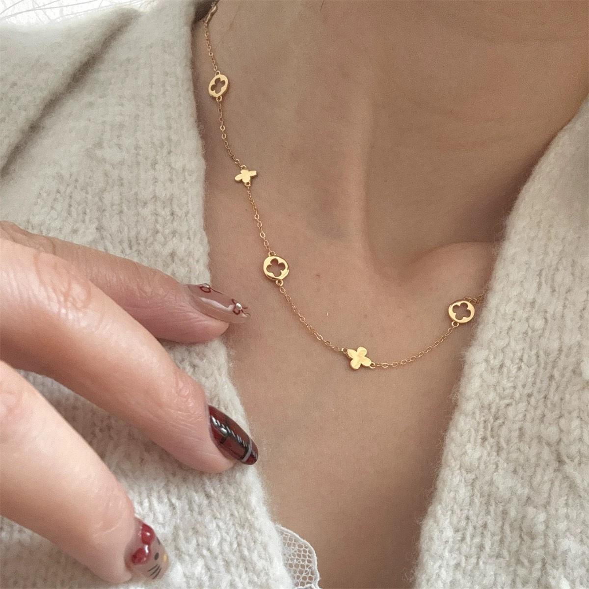 

Корейское посеребренное ожерелье из 18-каратного золота Четырехлистный клевер 925 Silver