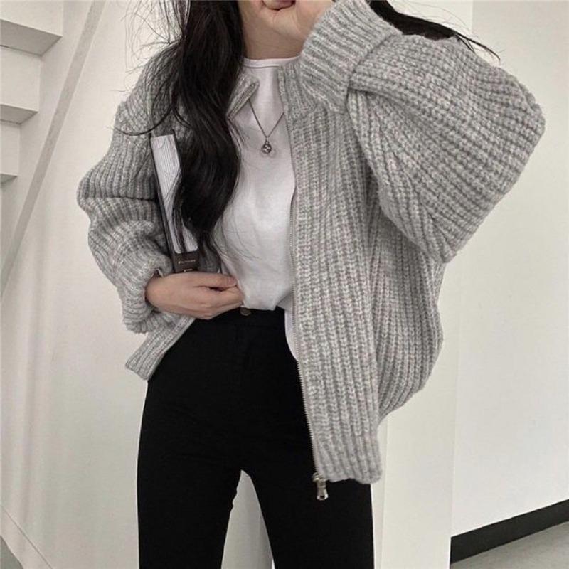 Short Zipper Sweater Jacket Women's Fall and Winter Round Neck Senior Sense of Lazy Wind Knitted Cardigan
