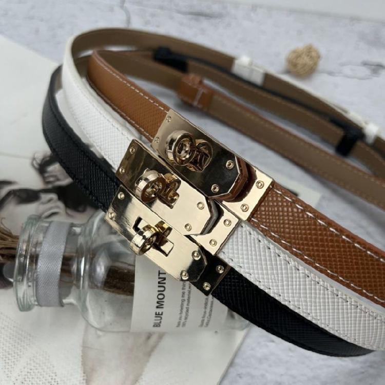 Sleek Waistband Adjustable Metal Buckle Belt for Women Lightweight Design for Comfort and Style