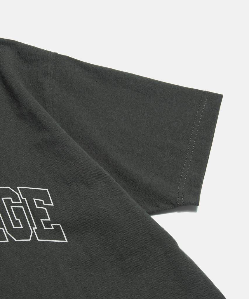 ESPIONAGE (Standard Fit) Collegiate Logo Tee Vintage Black