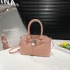 Casual New Niche Commuter Kelly Bag Female Design Sense Advanced Summer Simple Retro Versatile Messenger Bag