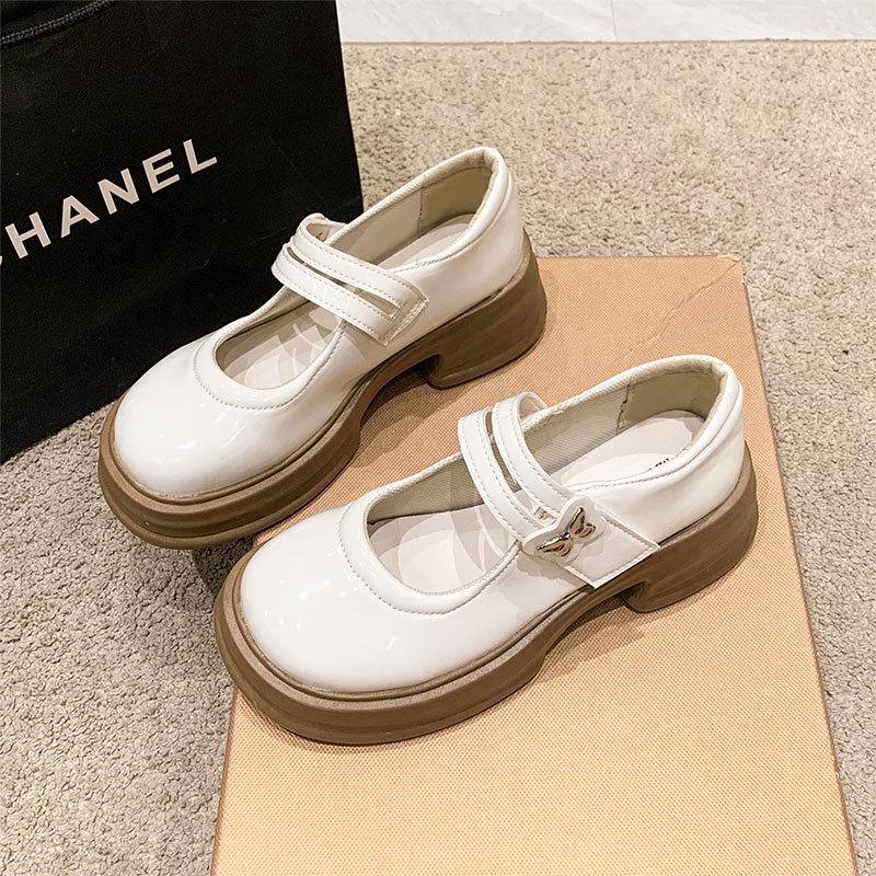 

Japanese with skirt jk uniform shoes shallow mouth thick sole Mary Jane single shoes women s autumn new British style small leather shoes 40 бежевый