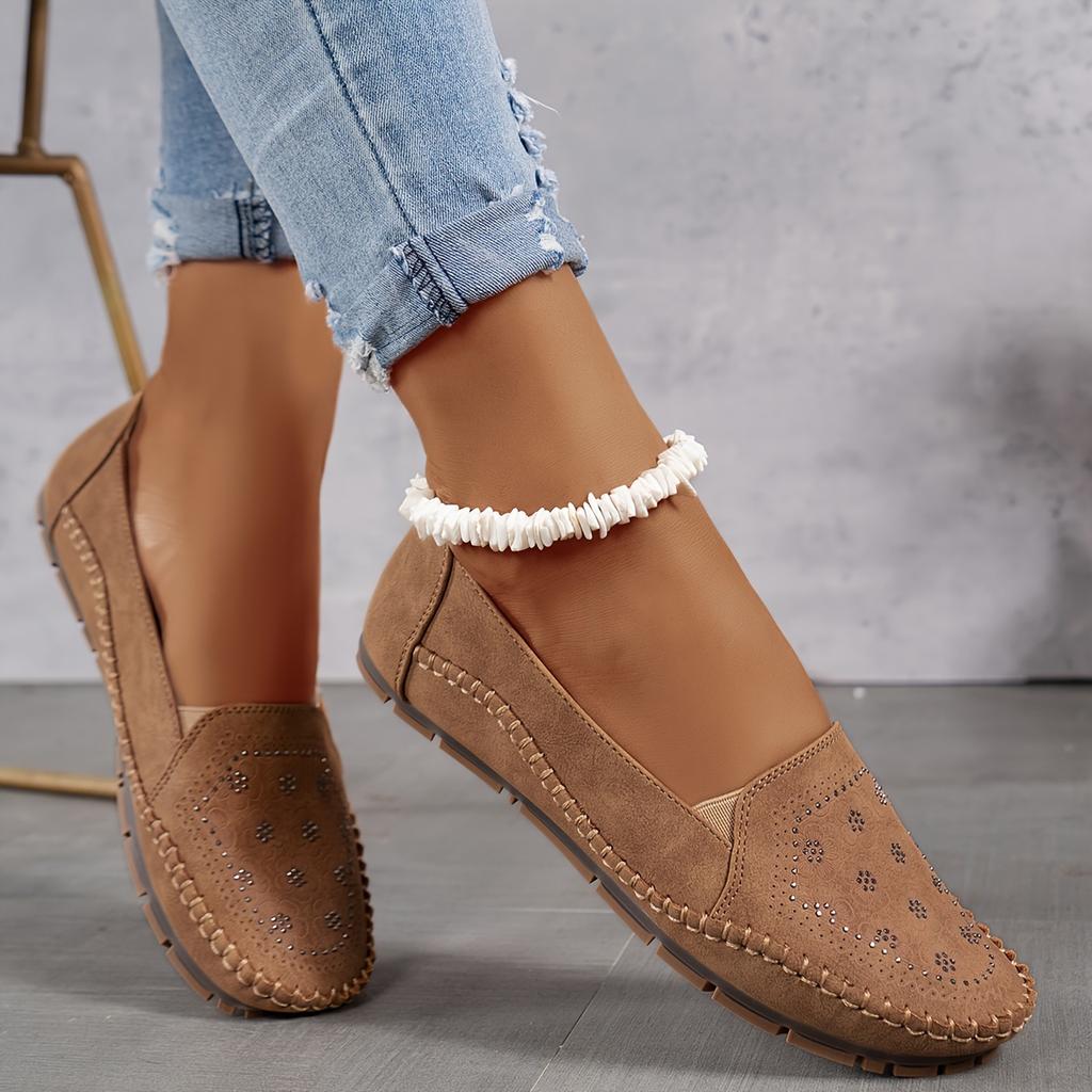 Vintage Floral Pattern Lightweight Crystal Embellished Women's Slip-On Loafers, with Soft Stitching, TPR Sole and Fabric Insole - Polyurethane Upper