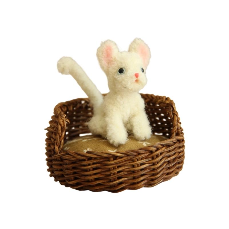 Cats Nest Model Pet Cats Rattan Bed Dollhouses Pet 1:12 Scale Realistic Playset Door Pet Cats Rattan Bed Model Creative Fun