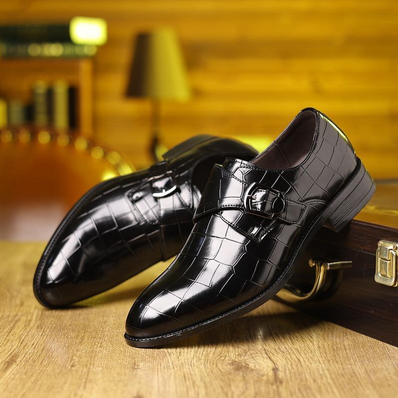 Sapatos Sociais de Luxo para Homem Padrão Crocodilo Couro Envernizado Casual Oes Alta Qualidade Sapatos Formais de Negócios Clássicos Sapatos Brogue Masculinos