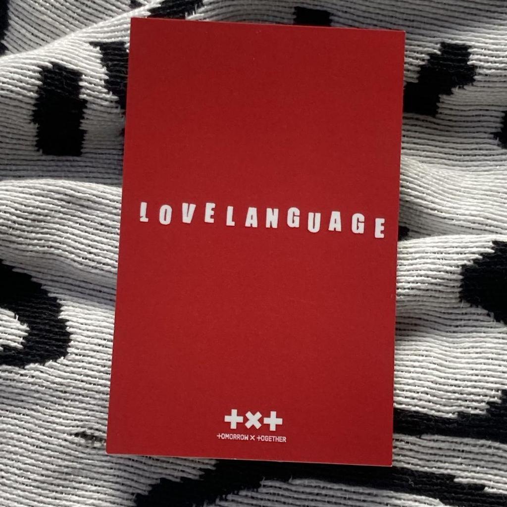 [USED] TXT Love Language Pre-recorded Hueningkai Sanok Trading Card