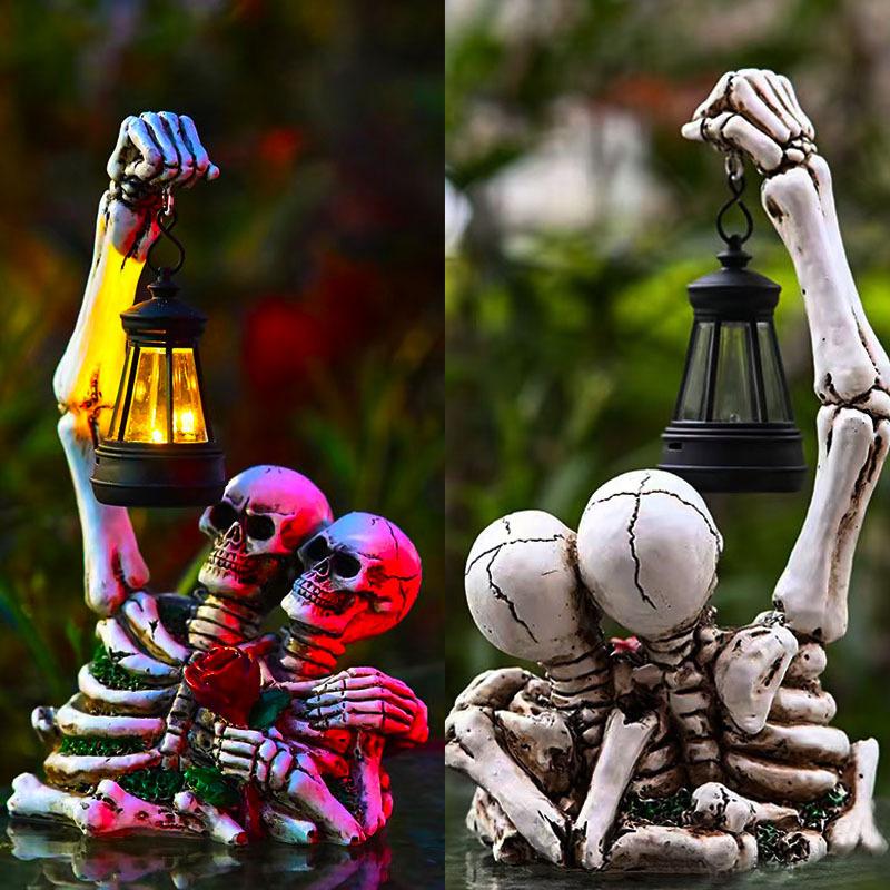 New Halloween Skull Solar Resin Ornament Ghost Festival Tabletop Entrance Garden and other decorative gifts