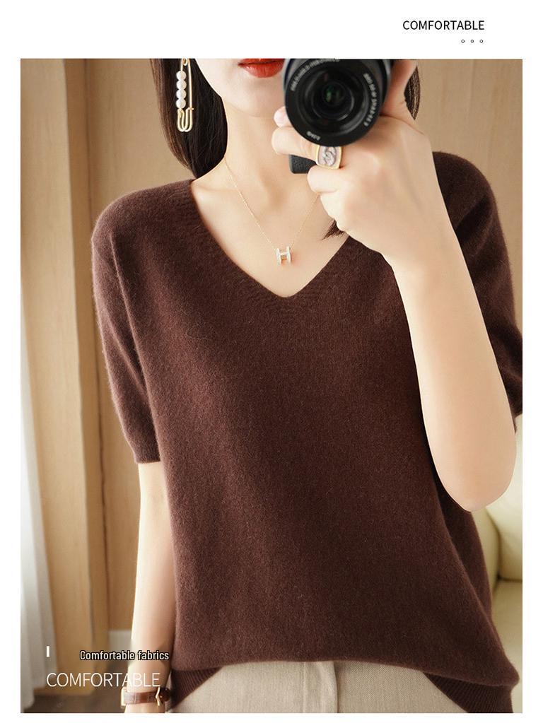 Women's V-Neck Knitted Short-Sleeve Pullover Sweater - Stylish Loose Fit Top