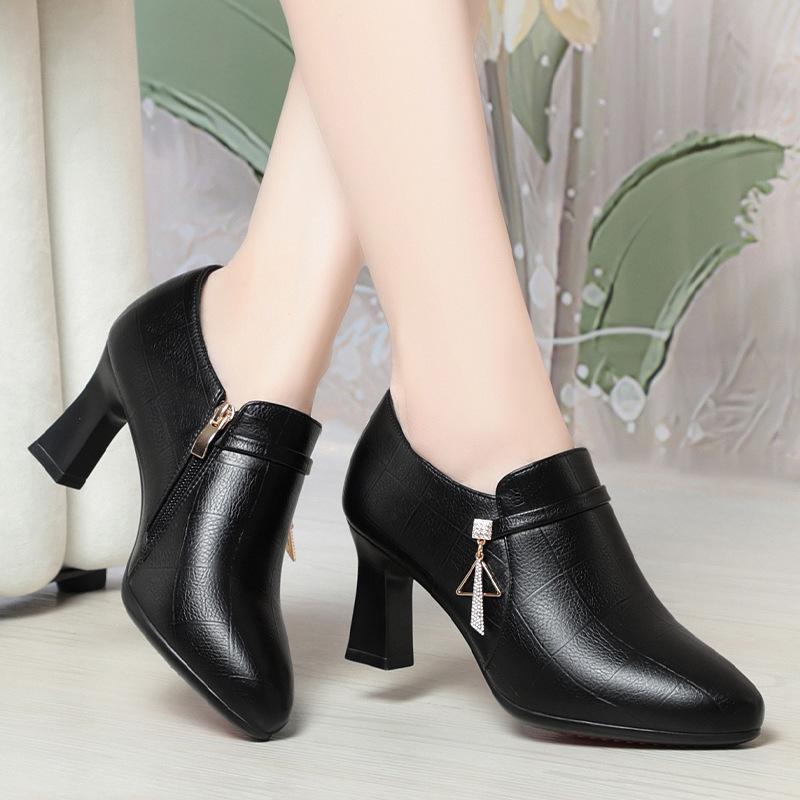 Fashion Elegant Deep Mouth Soft Leather Shoes Women Pumps Platform Spring 2024 Med Block Heels Shoes For Office Model Mom Anti-slip