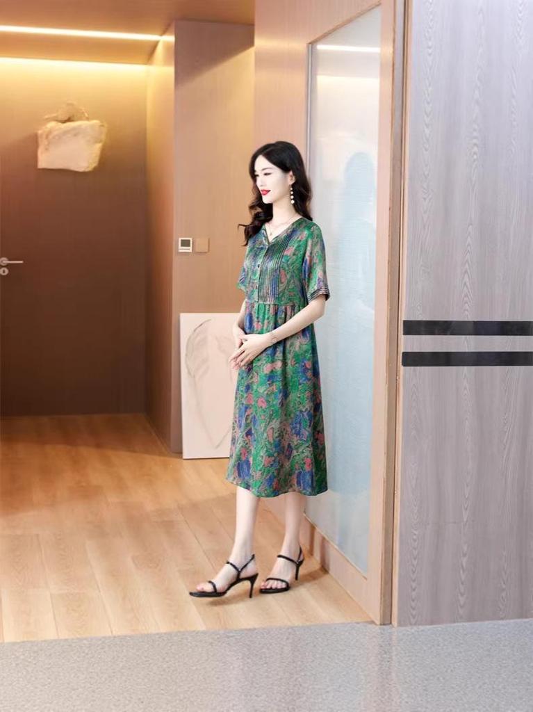 Thirteen Rows Women's Satin Print Casual Dress, Slimming Fit for Middle-Aged Moms, Short Sleeve