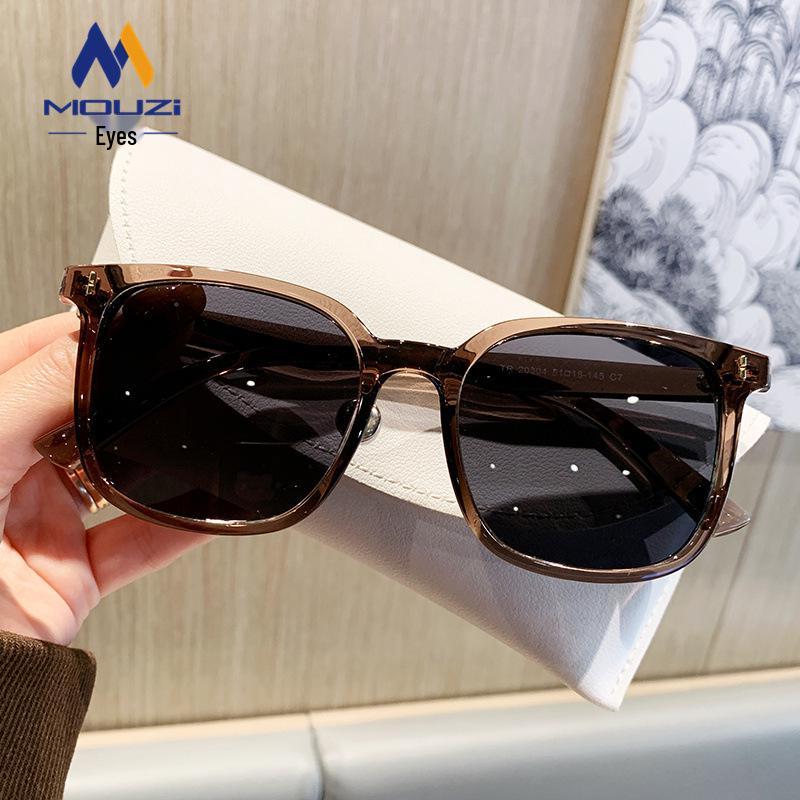 

Поляризационные солнцезащитные очки в корейском стиле для женщин и мужчин: Трендовый, вдохновленный интернет-знаменитостями, подходит для круглых и крупных форм лица, идеально подходит для лета.