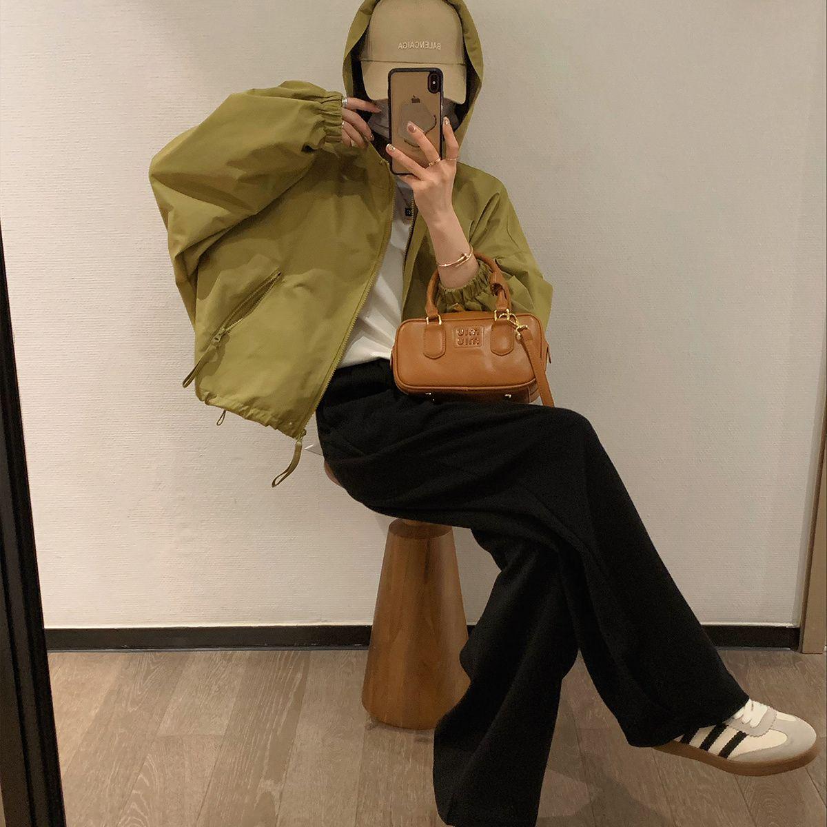 

Женский осенний тренч с капюшоном в студенческом стиле 2025: Свободный, Повседневный, Ветрозащитный и Холодостойкий. 3XL for 150-165 jin